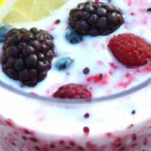 Berry Bliss: Probiotic Smoothie with Kefir Power Boost